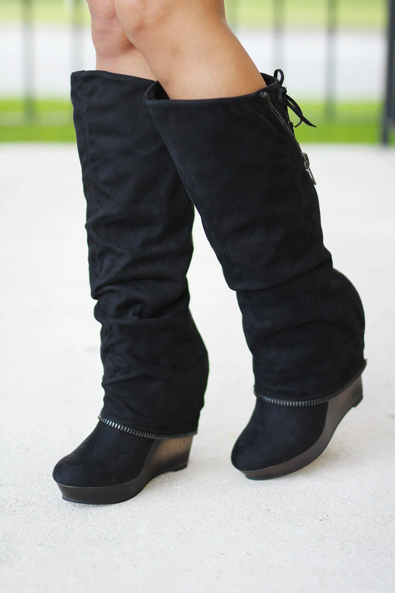 Castor Black Wedge Boots