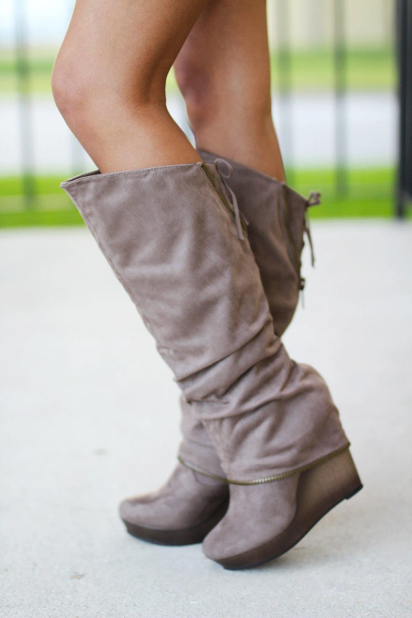 Castor Taupe Wedge Boots