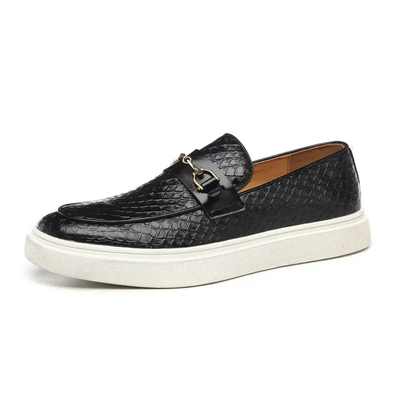 Embossed casual loafers