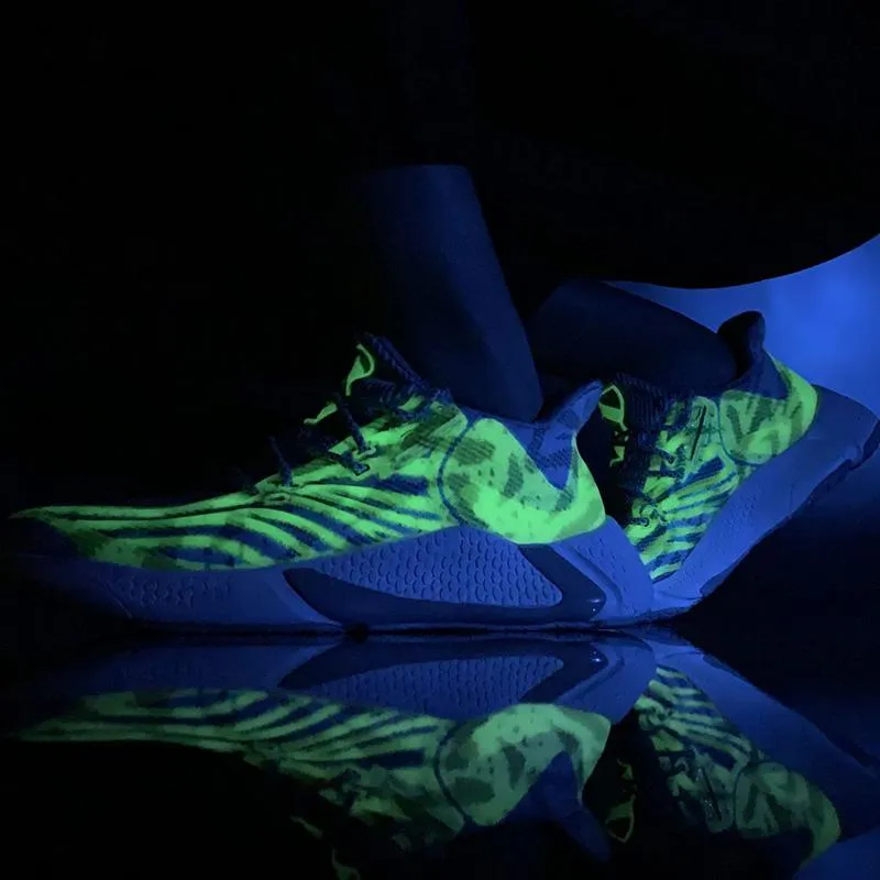 HELIOS X7X Reflective Sneakers